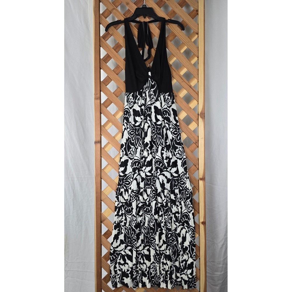 R&M Richards Halter Maxi Dress Womens S Black Ivory Floral Pleated - NEW
